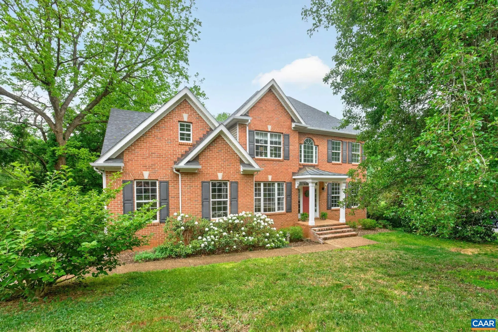 1086 Olympia Dr